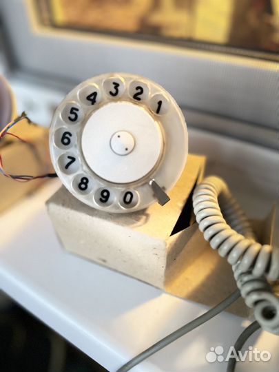 Телефон СССР дисковый + 2 диска разных цветов