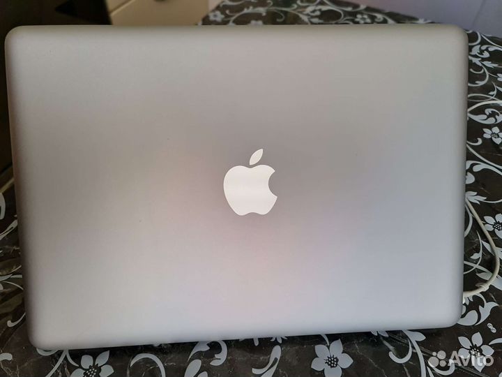 Macbook