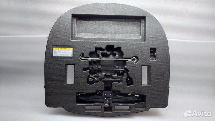 Наполнитель багажного отсека (ящик для