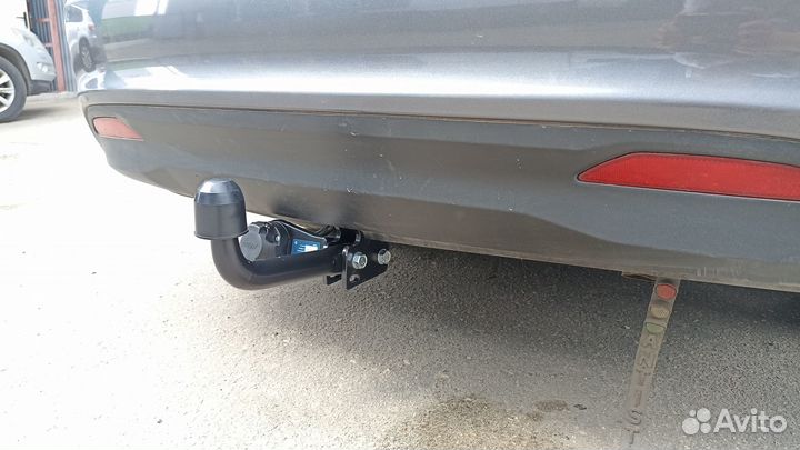 Фаркоп на Kia Rio / Hyundai Solaris 2011-2017 г.в