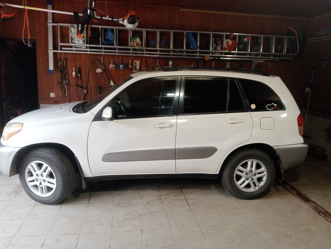 Toyota RAV4: фото владельца