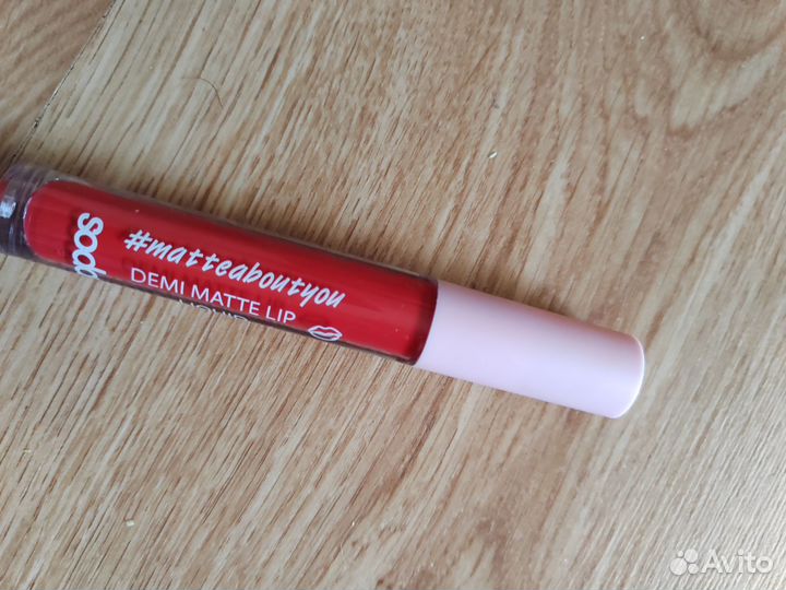 Матовая помада soda 005