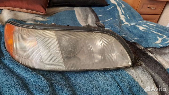 Фара Lexus gs300