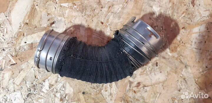 Патрубок Infiniti QX55 (J55) (11.2020 - 11.2022)