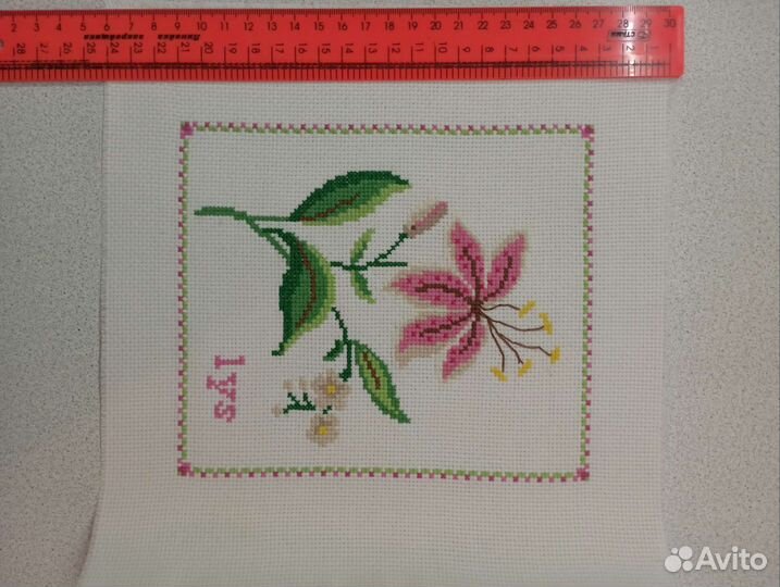 Картина вышитая крестом