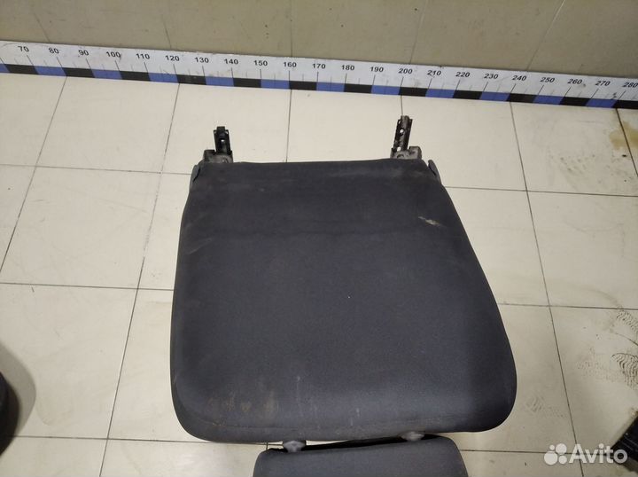 Сиденье переднее левое Doblo 2005-2015