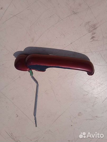 Ручка двери передняя правая Nissan Terrano 2