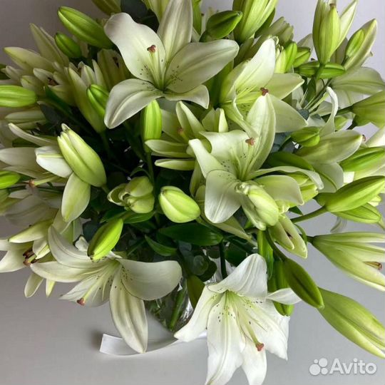 Букет из лилий