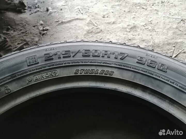 Goodyear 4x4 UG Ice Navi 215/60 R17