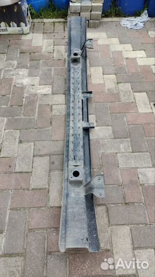 Усилитель бампера