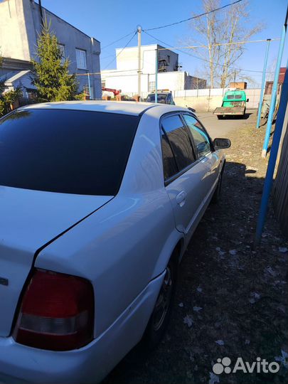 Mazda Familia 1.5 AT, 2000, 200 000 км