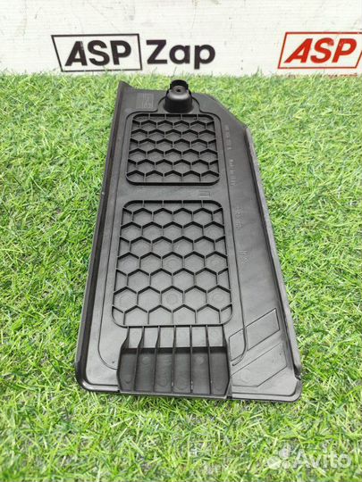 Накладка декоративная Audi Q7 4M 2015