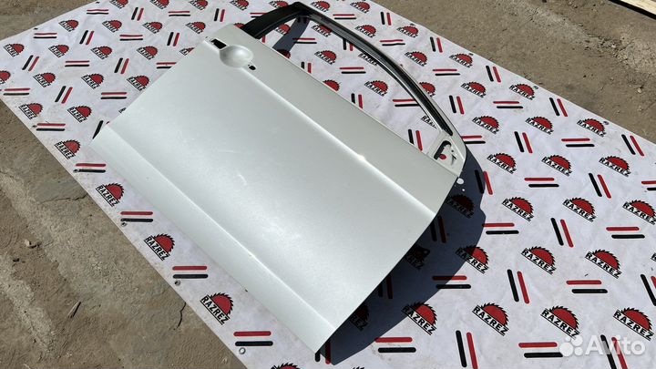 Дверь передняя правая mitsubishi lancer 10