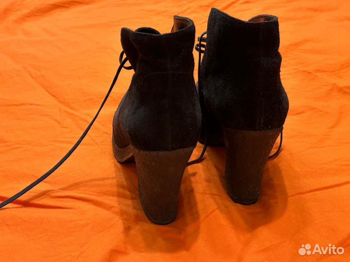 Ботинки женские Prada