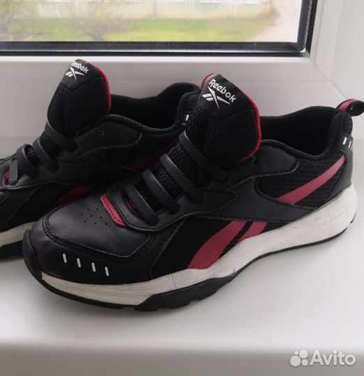 Кроссовки Reebok р33