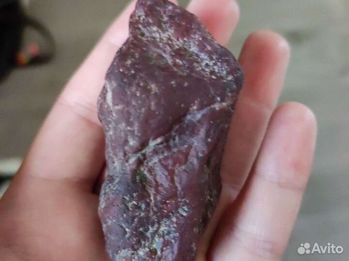 Малиновый кварц