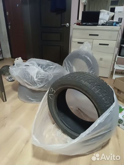 Колеса зимние 205 55 р16 bridgestone