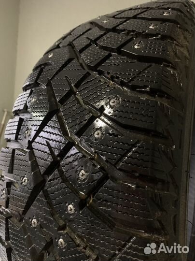 Nitto Therma Spike 205/55 R16