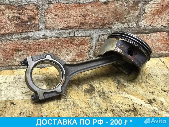 Поршень с шатуном Ford Focus 2 рест