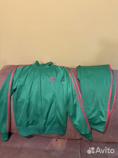 Спортивный костюм Adidas женский