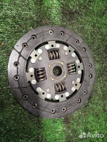 Диск сцепления Mazda Premacy 1.8