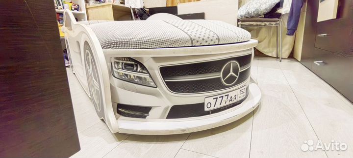 Кровать машина для мальчика бу