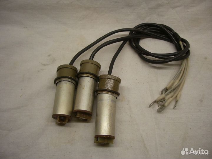 Радиостанция Р-147. Переходная колодка