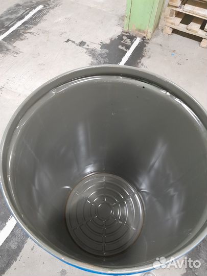 Продам бочки 200л