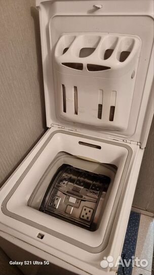 Стиральная машина с вертикальной загрузкой