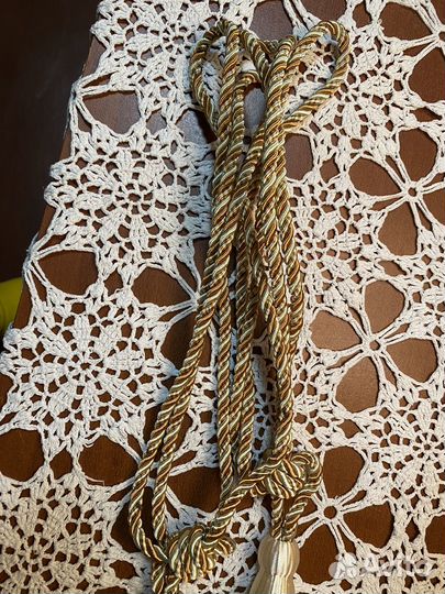 Прихваты для штор