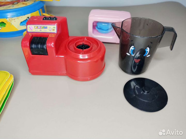 Детские игрушки развивающие пакетом от 0 до 7 лет