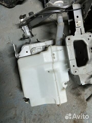 Бачок омывателя лансер 10