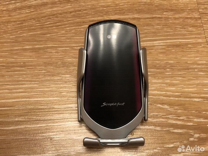 Беспроводная автомобильная зарядка,это быстрая зар