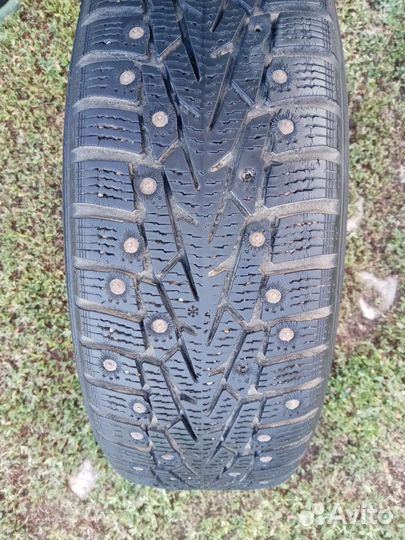 Nokian Tyres Hakkapeliitta 7 185/65 R15 92T