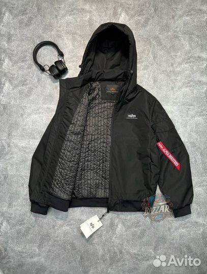 Бомбер Alpha Industries