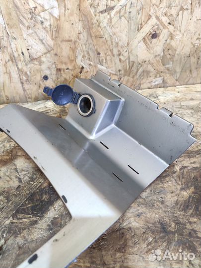 Консоль центральная Chevrolet Epica