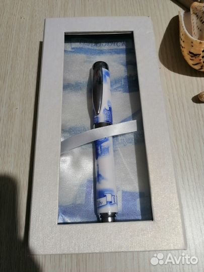 Сувенирная керамическая ручка