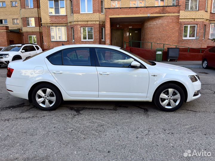 Skoda Octavia 1.6 AT, 2019, 27 360 км