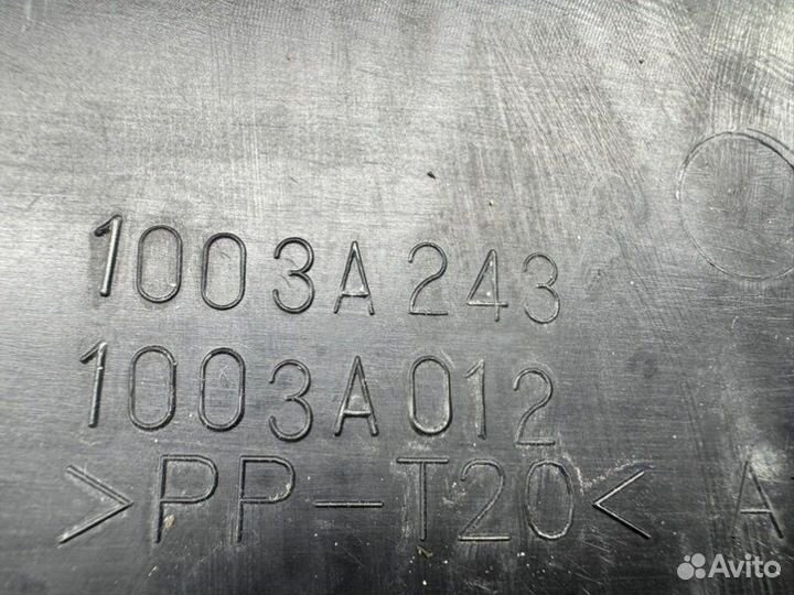 Накладка декоративная Mitsubishi Asx GA1W 1.6Л