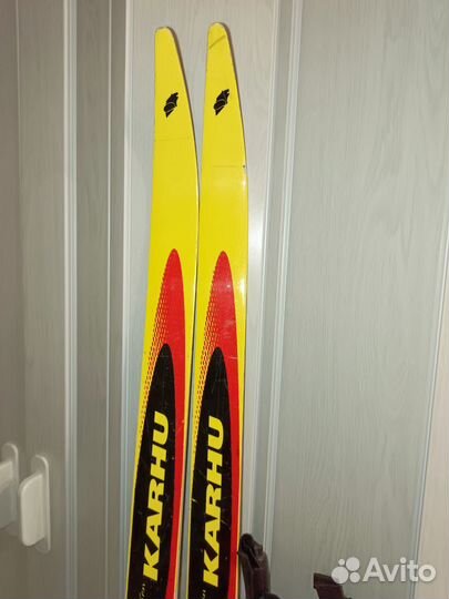 Лыжи беговые karhu 150 см + палки + ботинки р.35