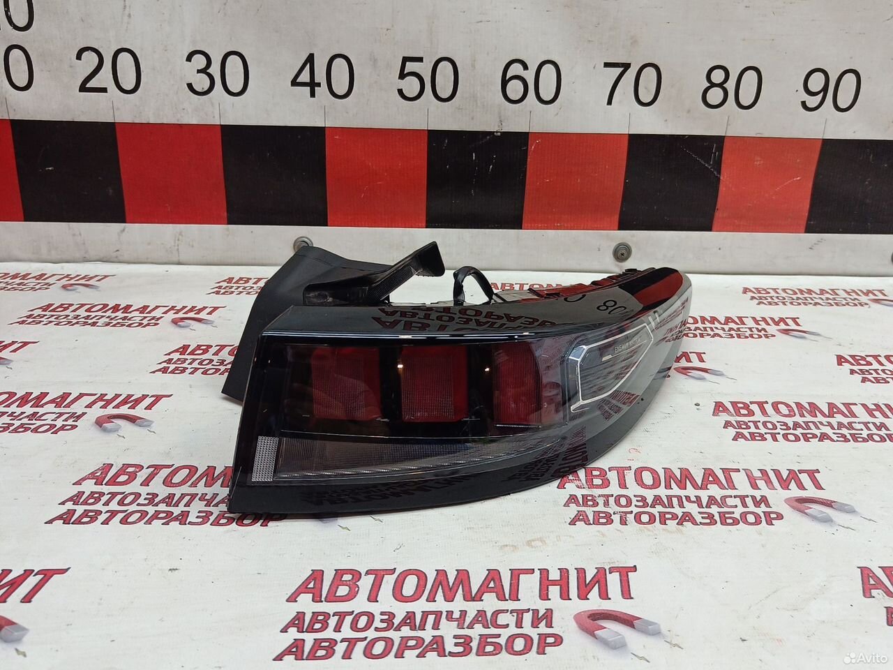 Фонарь задний правый Exeed RX