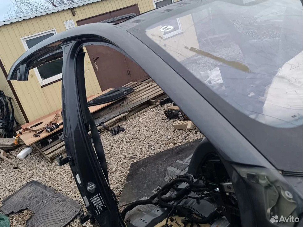 Стойка батон крыши правый Lixiang L7