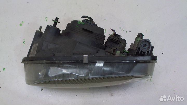 Фара (передняя) Nissan Micra K11E, 2002