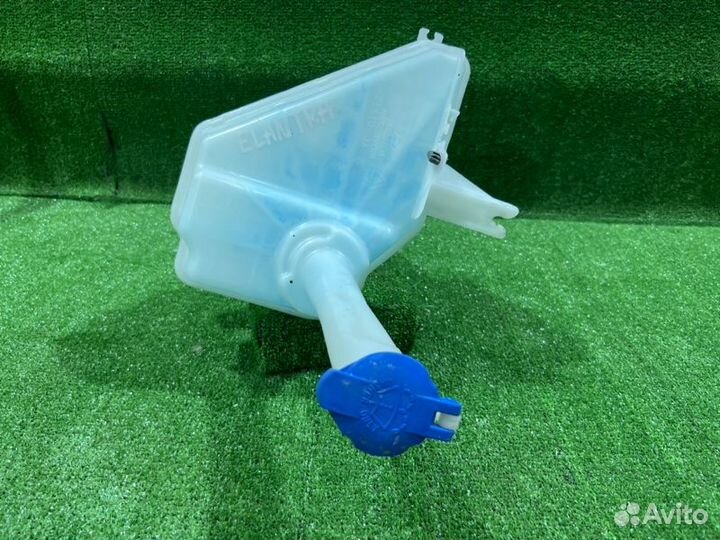 Бачок стеклоомывателя Hyundai Elantra седан 1.6