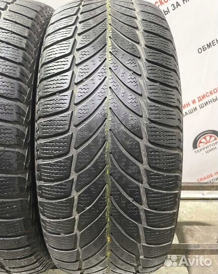 Goodyear UltraGrip Ice 2 235/55 R17 106V