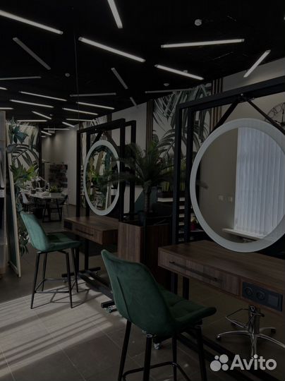 Мастер маникюра/педикюра