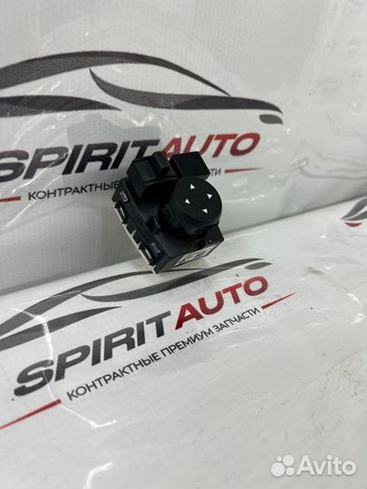 Блок управления зеркалами Kia Sportage 5 D4HD