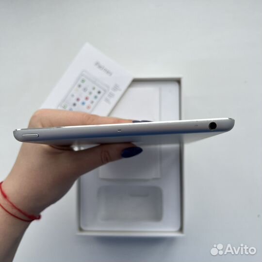 Apple iPad mini 2 with Retina display A1489