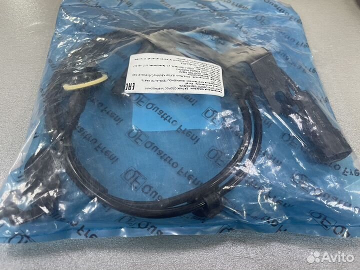 Датчик ABS передний левый Mitsubishi Lancer X