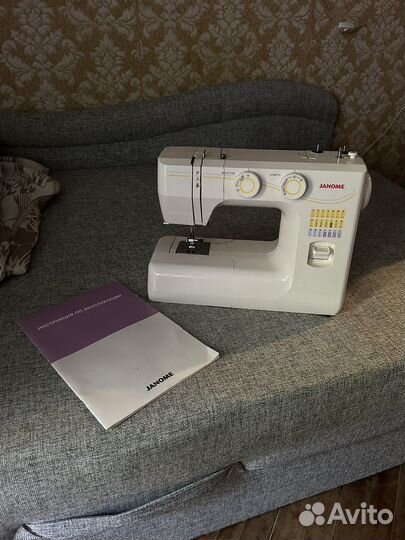 Швейная машинка Janome 1143 Япония